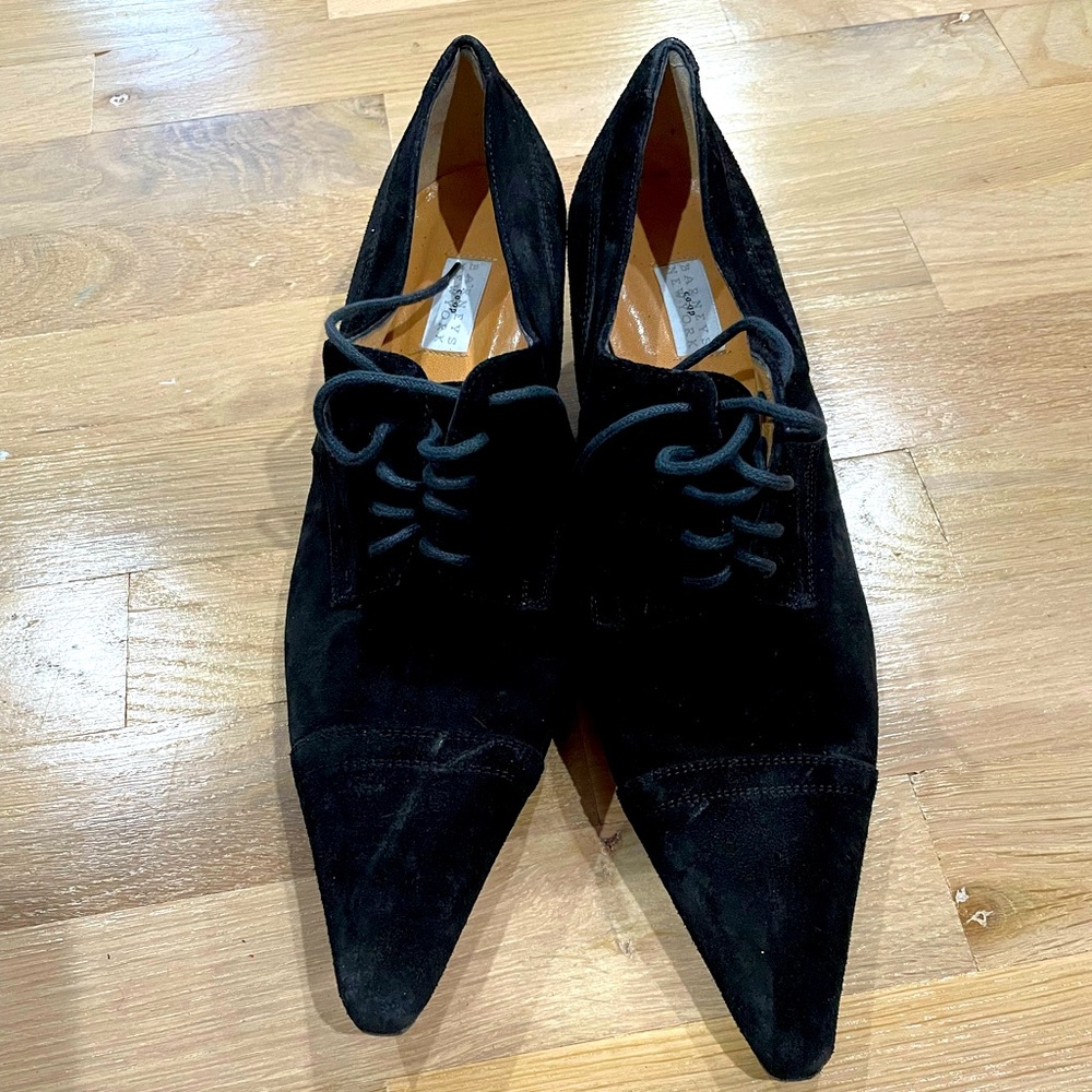 Barneys New York Co-op size 7.5